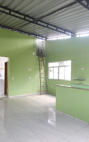 Casa à venda com 100m², 2 quartos e 1 vagaterraço