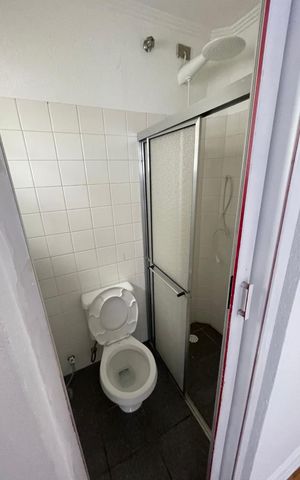 Casa à venda com 124m², 4 quartos e 1 vaga Casa à venda com 124m², 4 quartos e 1 vagaBanheiro
