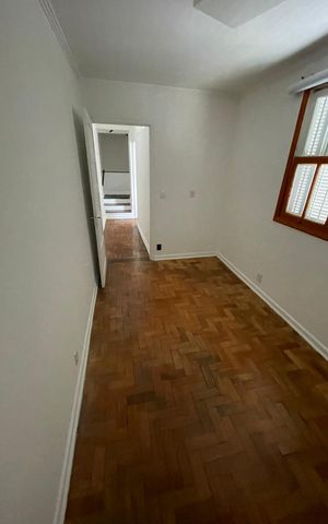 Casa à venda com 124m², 4 quartos e 1 vaga Casa à venda com 124m², 4 quartos e 1 vagaQuarto