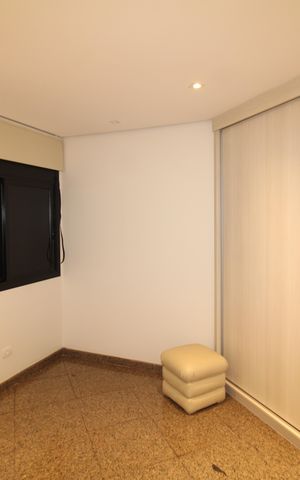 Apartamento à venda com 155m², 3 quartos e 3 vagasQuarto 2
