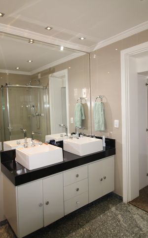Apartamento à venda com 155m², 3 quartos e 3 vagasBanheiro