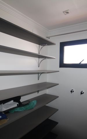 Apartamento à venda com 155m², 3 quartos e 3 vagasCloset