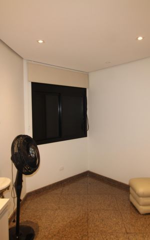 Apartamento à venda com 155m², 3 quartos e 3 vagasQuarto 2