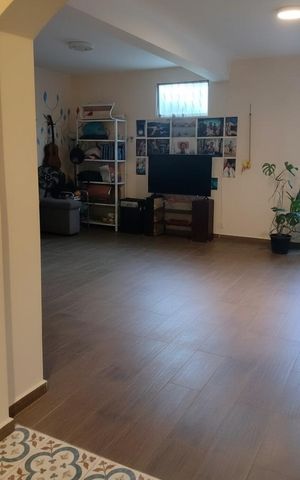Casa para alugar com 200m², 5 quartos e sem vaga Casa para alugar com 200m², 5 quartos e sem vagaSala