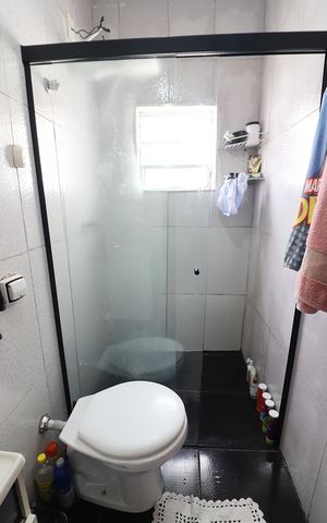Casa à venda com 253m², 4 quartos e 1 vagaBanheiro Social edícula 