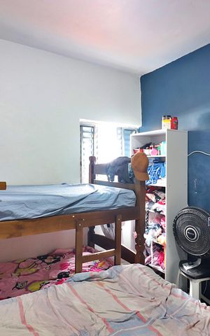Casa à venda com 253m², 4 quartos e 1 vagaQuarto edícula 