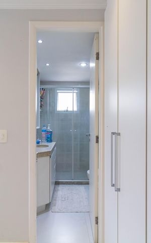 Apartamento à venda com 224m², 4 quartos e 3 vagas