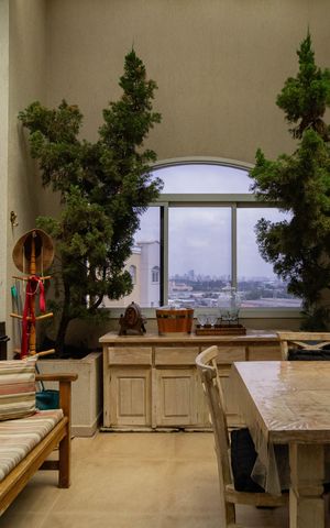 Apartamento à venda com 224m², 4 quartos e 3 vagas