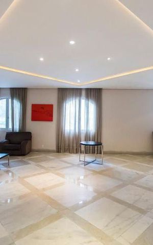 Apartamento à venda com 224m², 4 quartos e 3 vagas
