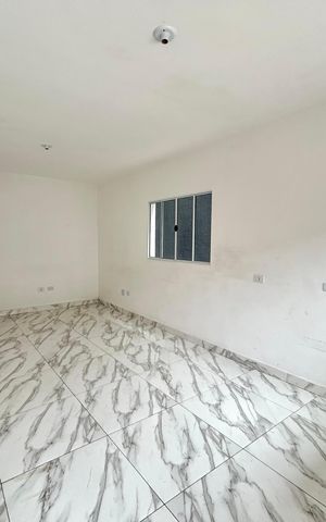 Casa à venda com 100m², 3 quartos e 2 vagas Casa à venda com 100m², 3 quartos e 2 vagasCozinha