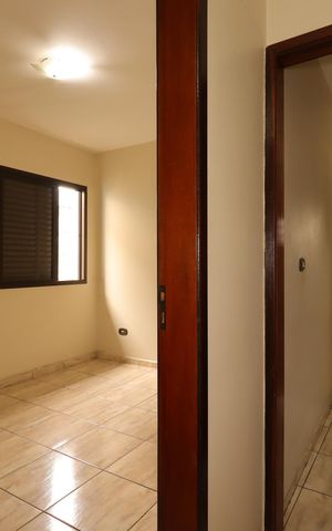 Casa à venda com 391m², 4 quartos e 3 vagasCorredor interno