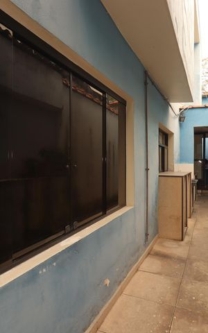 Casa à venda com 391m², 4 quartos e 3 vagasCorredor externo