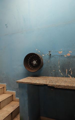 Casa à venda com 391m², 4 quartos e 3 vagasEscada para garagem
