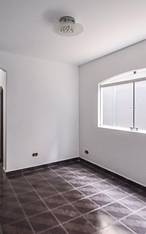 Casa à venda com 195m², 3 quartos e 5 vagas Casa à venda com 195m², 3 quartos e 5 vagasCopa
