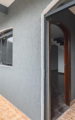 Casa à venda com 195m², 3 quartos e 5 vagas Casa à venda com 195m², 3 quartos e 5 vagasHall de entrada
