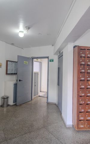 Apartamento à venda com 42m², 1 quarto e sem vaga Apartamento à venda com 42m², 1 quarto e sem vagaHall de entrada