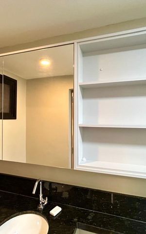 Studio para alugar com 37m², 1 quarto e sem vaga Studio para alugar com 37m², 1 quarto e sem vagaBanheiro