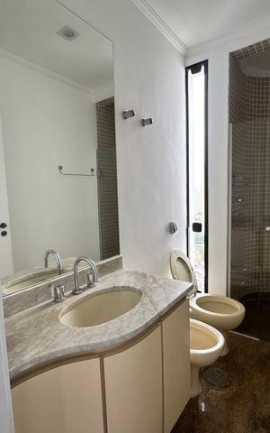 Apartamento para alugar com 692m², 4 quartos e 4 vagasBanheiro Suite Americana 
