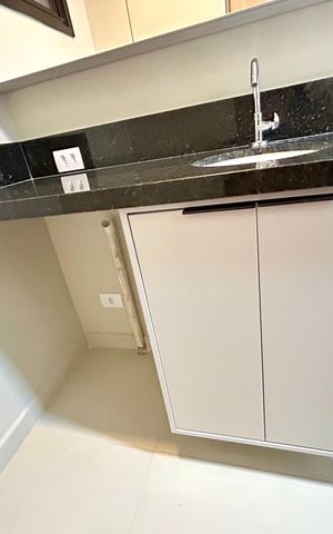 Studio para alugar com 34m², 1 quarto e sem vaga Studio para alugar com 34m², 1 quarto e sem vagaBanheiro
