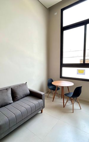 Studio para alugar com 34m², 1 quarto e sem vaga Studio para alugar com 34m², 1 quarto e sem vagaSala