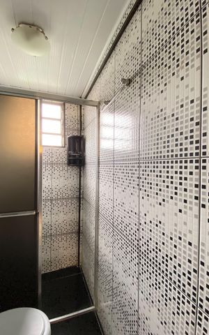Apartamento à venda com 53m², 2 quartos e 1 vaga Apartamento à venda com 53m², 2 quartos e 1 vagaBanheiro