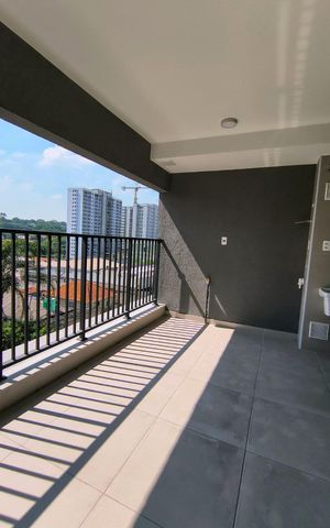 Apartamento à venda com 70m², 3 quartos e 1 vaga Apartamento à venda com 70m², 3 quartos e 1 vagaVaranda