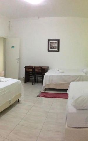 Casa para alugar com 1000m², 25 quartos e 7 vagas Casa para alugar com 1000m², 25 quartos e 7 vagasQuarto