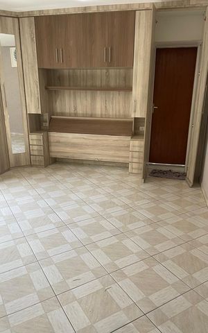 Casa para alugar com 267m², 2 quartos e 2 vagas Casa para alugar com 267m², 2 quartos e 2 vagasQuarto