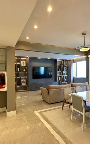 Apartamento à venda com 214m², 5 quartos e 1 vaga