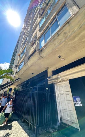 Apartamento à venda com 214m², 5 quartos e 1 vaga