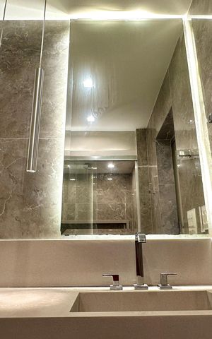 Apartamento à venda com 214m², 5 quartos e 1 vaga