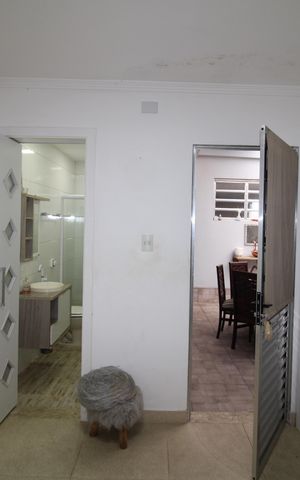 Casa à venda com 300m², 5 quartos e 4 vagasQuarto 1