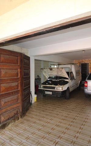 Casa à venda com 300m², 5 quartos e 4 vagasGaragem