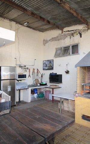 Casa à venda com 300m², 5 quartos e 4 vagasQuintal