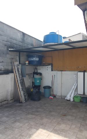 Casa à venda com 300m², 5 quartos e 4 vagasÁrea de Serviço