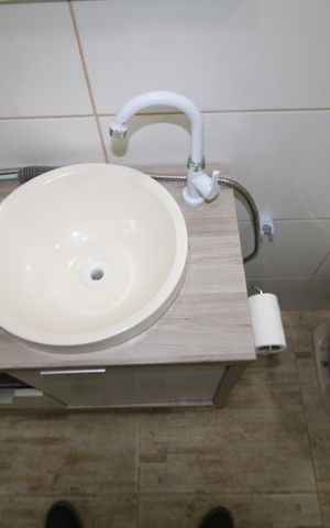 Casa à venda com 300m², 5 quartos e 4 vagasQuarto 1 - Banheiro