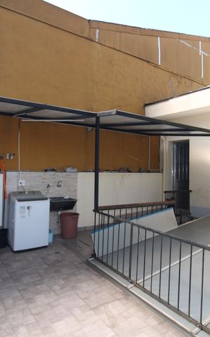 Casa à venda com 300m², 5 quartos e 4 vagasÁrea de Serviço