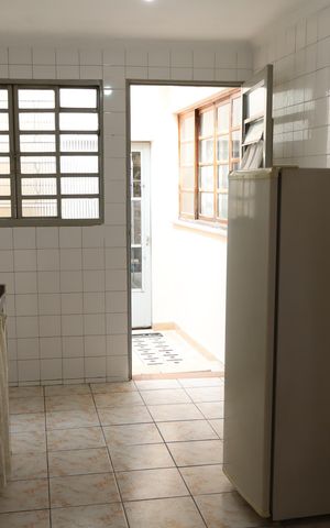 Casa à venda com 162m², 3 quartos e 4 vagasCopa e cozinha