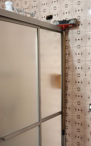 Casa à venda com 162m², 3 quartos e 4 vagasBanheiro