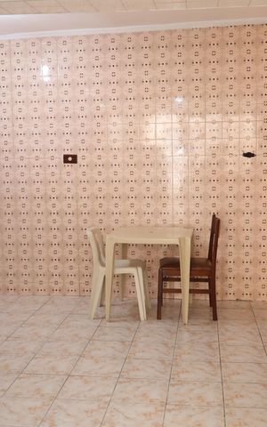 Casa à venda com 162m², 3 quartos e 4 vagasCopa e cozinha