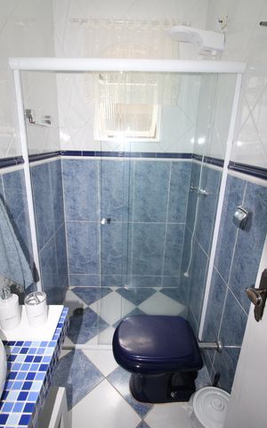 Casa para alugar com 90m², 2 quartos e 2 vagasBanheiro