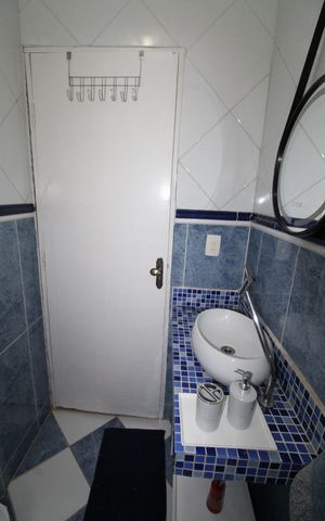 Casa para alugar com 90m², 2 quartos e 2 vagasBanheiro