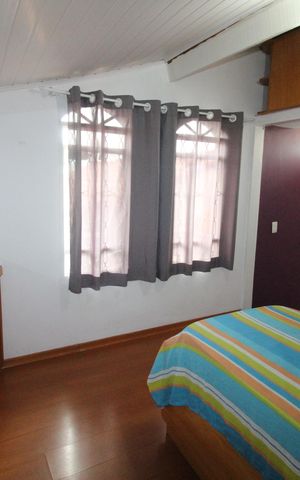 Casa para alugar com 90m², 2 quartos e 2 vagasQuarto 