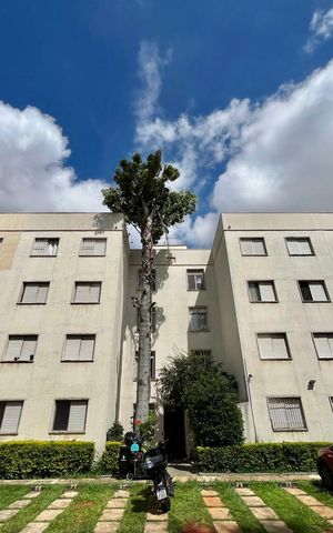 Apartamento à venda com 55m², 2 quartos e 1 vaga Apartamento à venda com 55m², 2 quartos e 1 vagaFachada do bloco