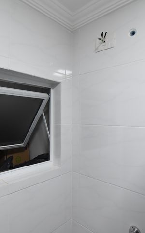 Casa para alugar com 190m², 3 quartos e 2 vagasBanheiro Ático