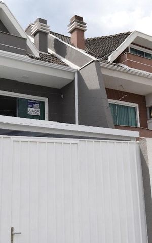 Casa para alugar com 190m², 3 quartos e 2 vagas Casa para alugar com 190m², 3 quartos e 2 vagasFachada com Placa