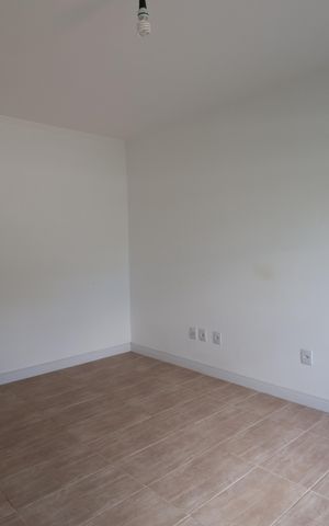Casa à venda com 327m², 5 quartos e 3 vagasQuarto Suíte
