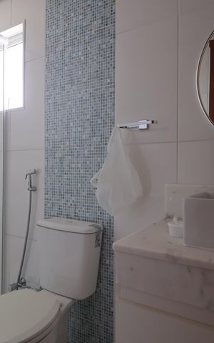 Casa à venda com 327m², 5 quartos e 3 vagasBanheiro-Ap 1