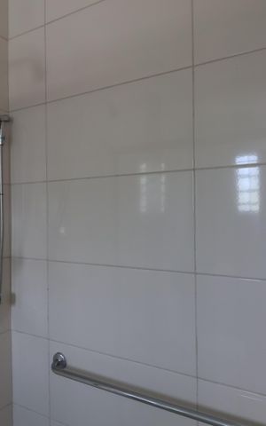 Casa à venda com 327m², 5 quartos e 3 vagasBanheiro suíte