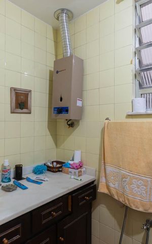 Apartamento à venda com 122m², 3 quartos e 2 vagasBanheiro social